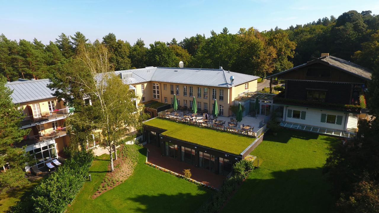 ROMANTIK Hotel Bayrisches Haus Potsdam Exterior foto